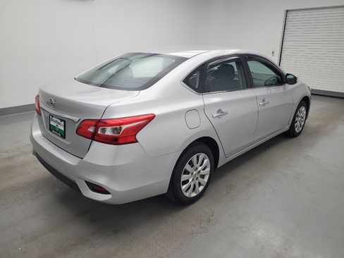Used 2017 Nissan Sentra S FWD image 10