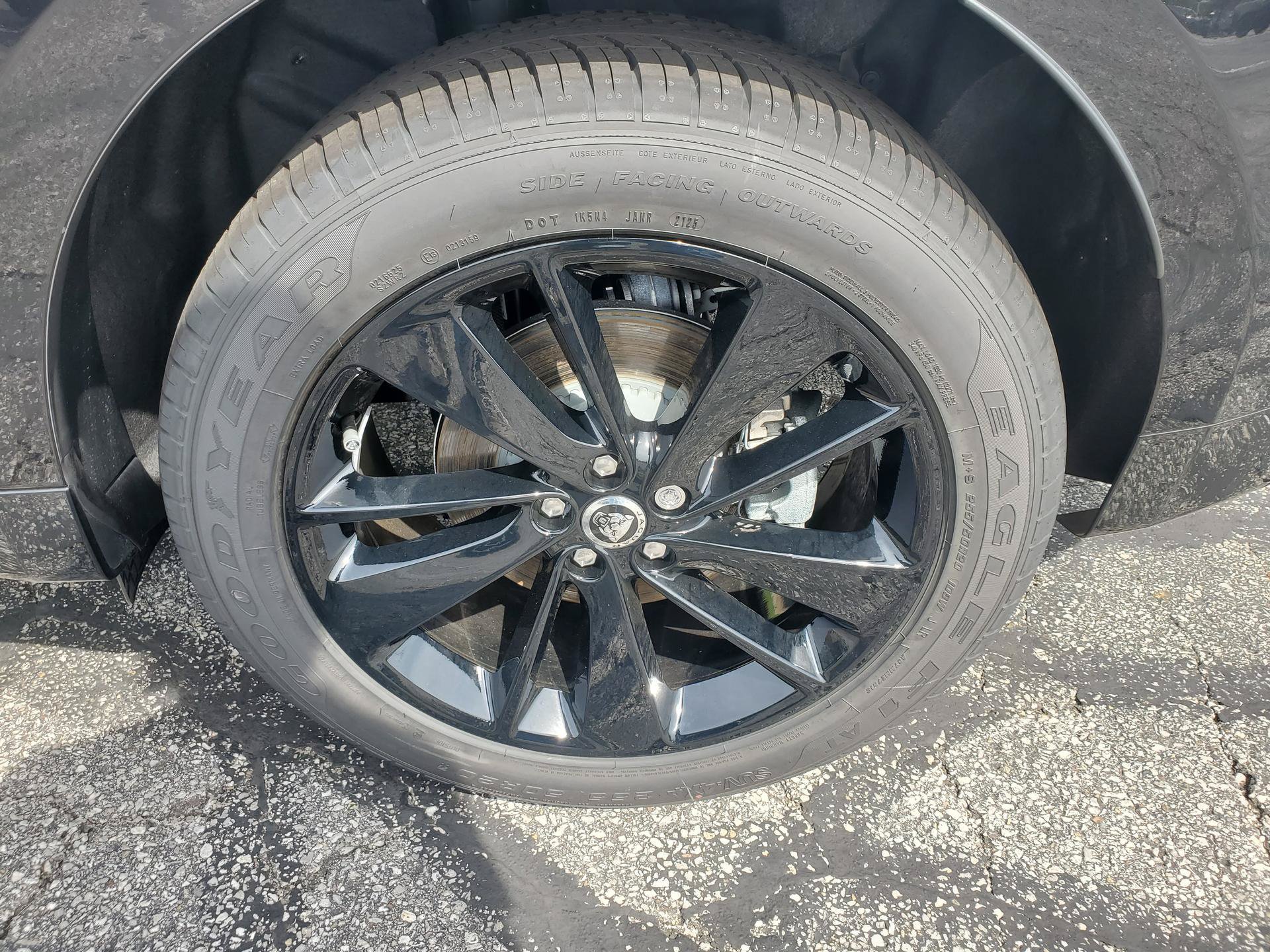 New 2026 Jaguar F-PACE R-Dynamic S AWD/4WD image 27