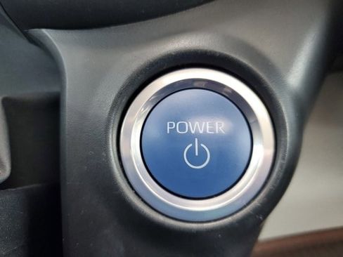 Used 2024 Toyota Sienna XLE image 23