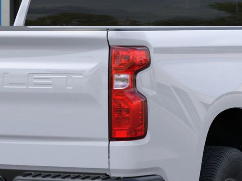 New 2026 Chevrolet Silverado 1500 W/T image 11