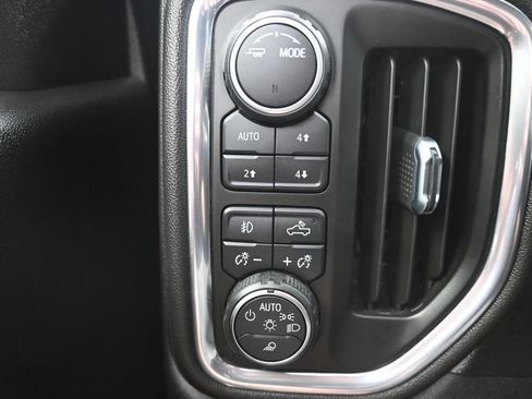 Used 2021 Chevrolet Silverado 1500 LTZ w/ Safety Package II AWD/4WD image 27