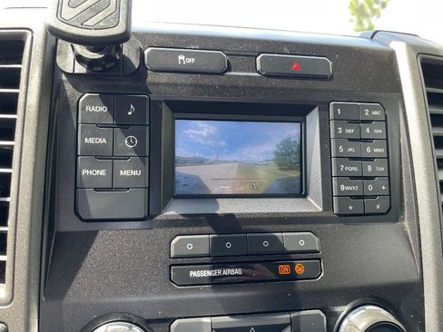 Used 2019 Ford F250 XL w/ Power Equipment Group RWD image 26