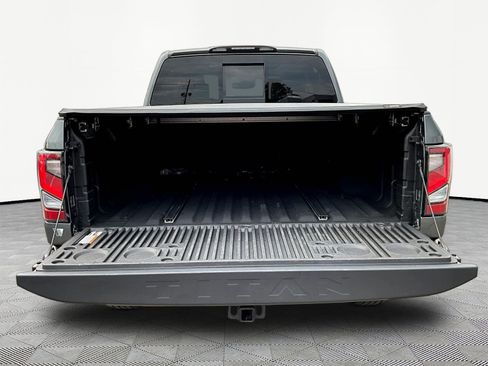 Certified 2021 Nissan Titan SL w/ Moonroof Package AWD/4WD image 7