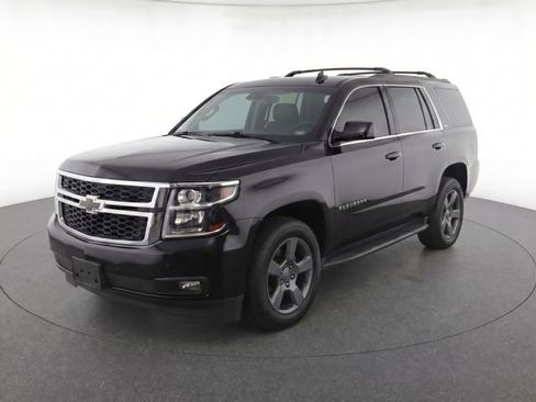 Used 2019 Chevrolet Suburban LT AWD/4WD image 1