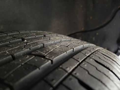 Used 2020 Toyota RAV4 LE image 11