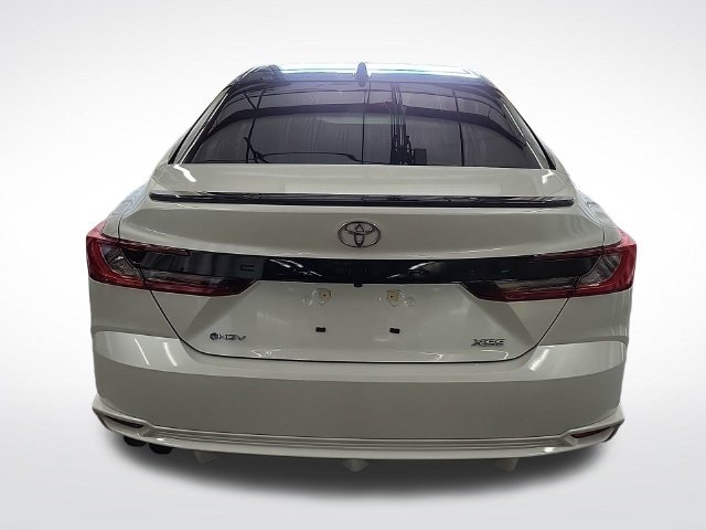Used 2025 Toyota Camry XSE FWD image 8