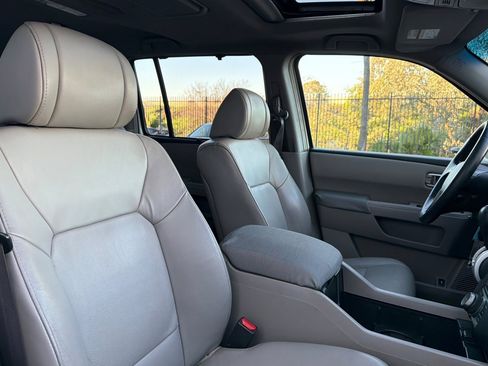 Used 2009 Honda Pilot Touring image 31
