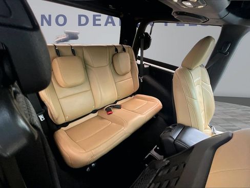 Used 2019 Jeep Wrangler Rubicon AWD/4WD image 22