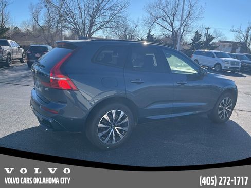 Certified 2025 Volvo XC60 B5 Plus w/ Climate Package image 5