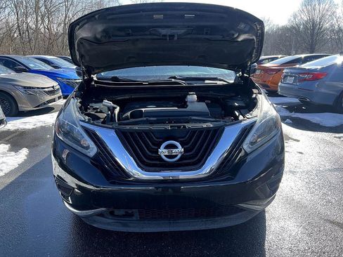 Used 2018 Nissan Murano S image 9