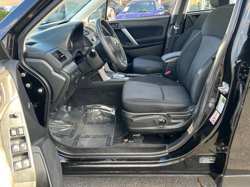 Used 2014 Subaru Forester 2.5i image 19