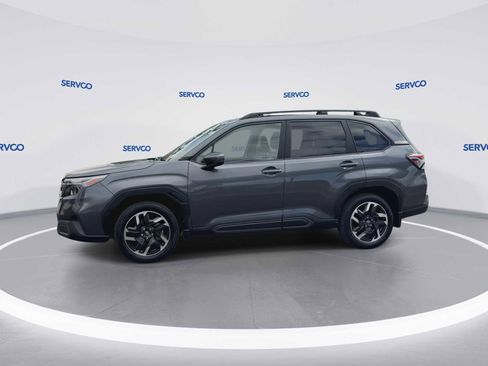 Used 2025 Subaru Forester Limited AWD/4WD image 4