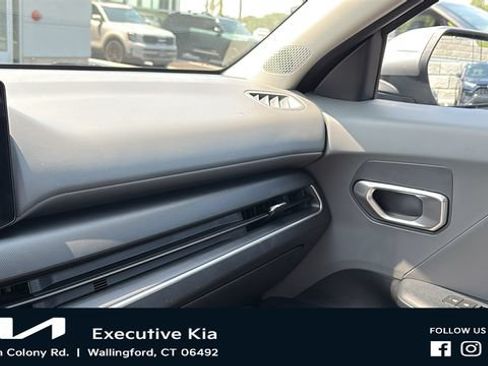 Certified 2025 Kia K4 FWD image 18