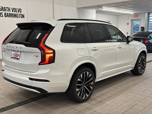 New 2026 Volvo XC90 T8 Ultra w/ Protection Package Premier AWD/4WD image 5