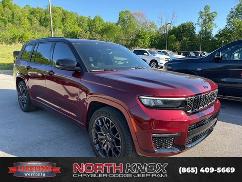 Used 2024 Jeep Grand Cherokee L Summit image 2