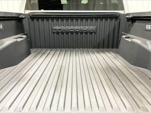 Used 2024 Toyota Tacoma SR image 35