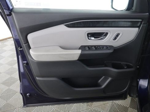 Used 2023 Honda Pilot Elite image 28