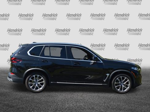 Used 2024 BMW X5 sDrive40i w/ Premium Package RWD image 9
