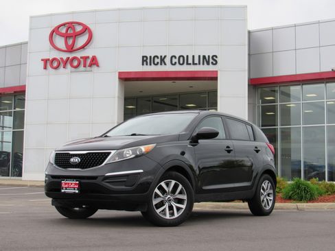 Used 2016 Kia Sportage LX AWD/4WD image 1