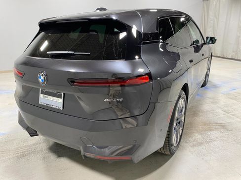 Used 2026 BMW iX xDrive45 image 9