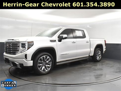 Used 2023 GMC Sierra 1500 Denali w/ Denali Reserve Package image 3