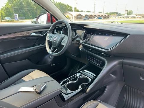 Used 2023 Buick Envision Avenir AWD/4WD image 8