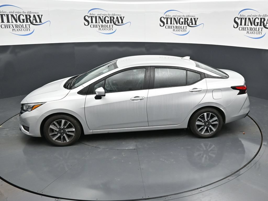 Used 2025 Nissan Versa SV FWD image 21