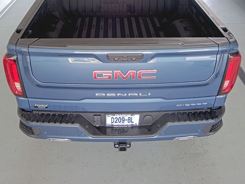 Used 2025 GMC Sierra 1500 Denali w/ Denali Reserve Package image 11