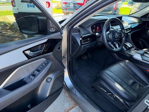 Used 2024 Acura MDX SH-AWD w/ Technology Package image 10