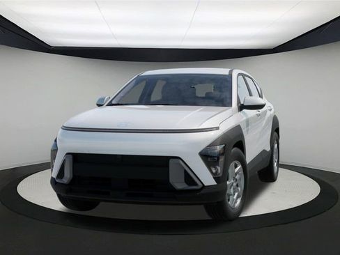 New 2026 Hyundai Kona SE image 6
