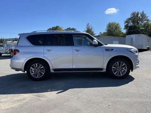 Used 2021 INFINITI QX80 Luxe image 8