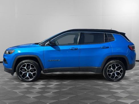 Used 2025 Jeep Compass Limited AWD/4WD image 5