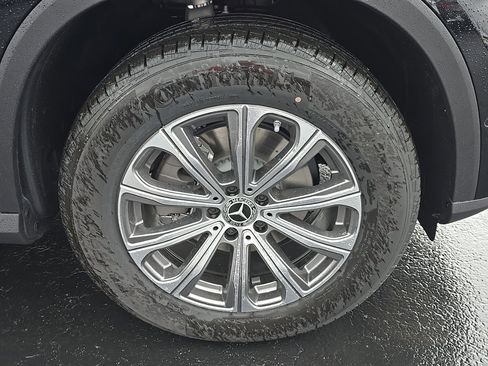 New 2026 Mercedes-Benz GLC 300 4MATIC image 9