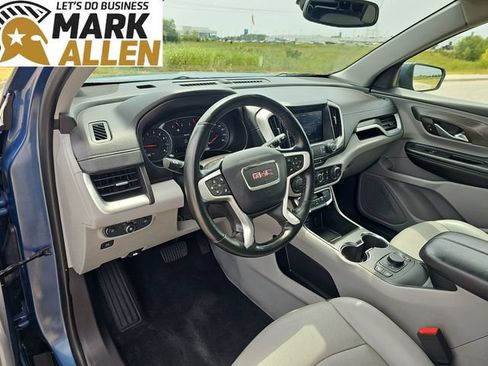 Used 2024 GMC Terrain SLT FWD image 10