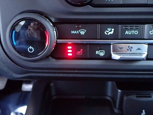 New 2025 Ford Bronco Heritage Edition image 19