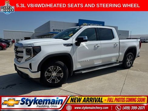 Used 2022 GMC Sierra 1500 SLE w/ X31 Off-Road Package AWD/4WD image 1
