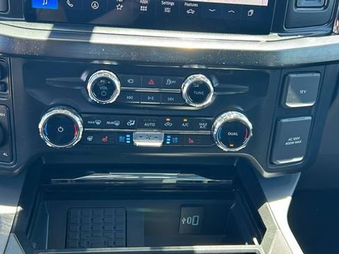New 2026 Ford F250 Lariat w/ Tremor Off-Road Package AWD/4WD image 24