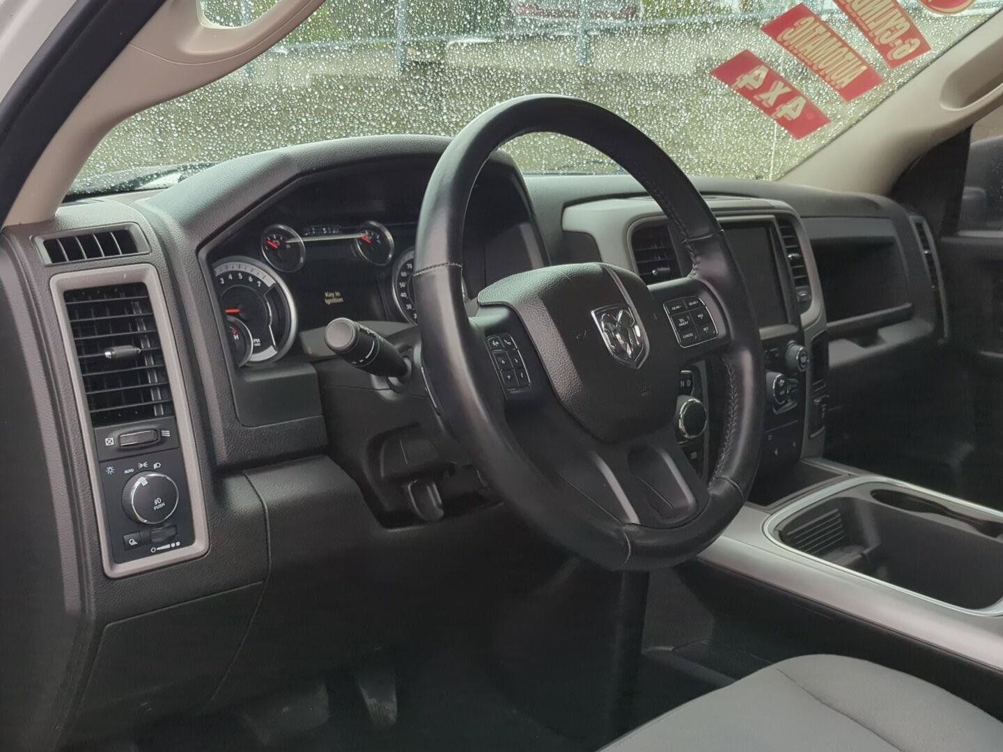 Used 2022 RAM 1500 Express w/ Wheel & Sound Group AWD/4WD image 10