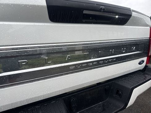 Used 2021 Ford F350 Platinum AWD/4WD image 6