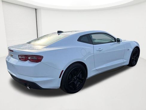 Certified 2024 Chevrolet Camaro LT image 5