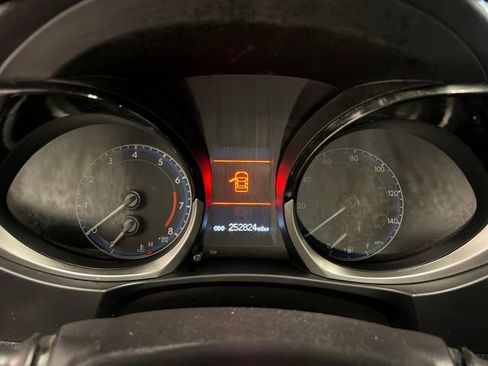 Used 2015 Toyota Corolla S image 22