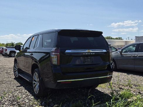 Used 2021 Chevrolet Tahoe LS w/ Driver Alert Package AWD/4WD image 4