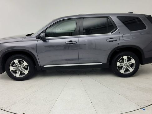 Used 2025 Honda Pilot EX-L image 5
