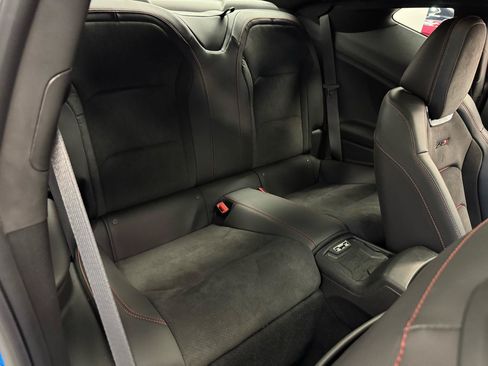 Used 2023 Chevrolet Camaro ZL1 RWD image 15