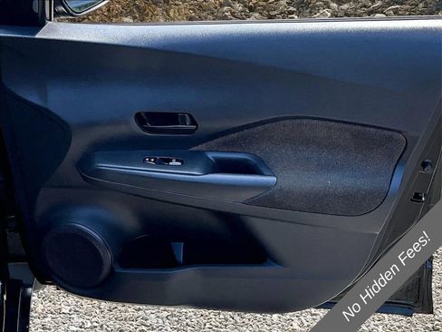 Used 2020 Nissan Kicks S FWD image 16