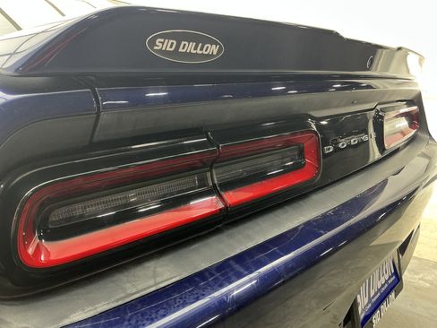 Used 2015 Dodge Challenger SXT Plus image 20