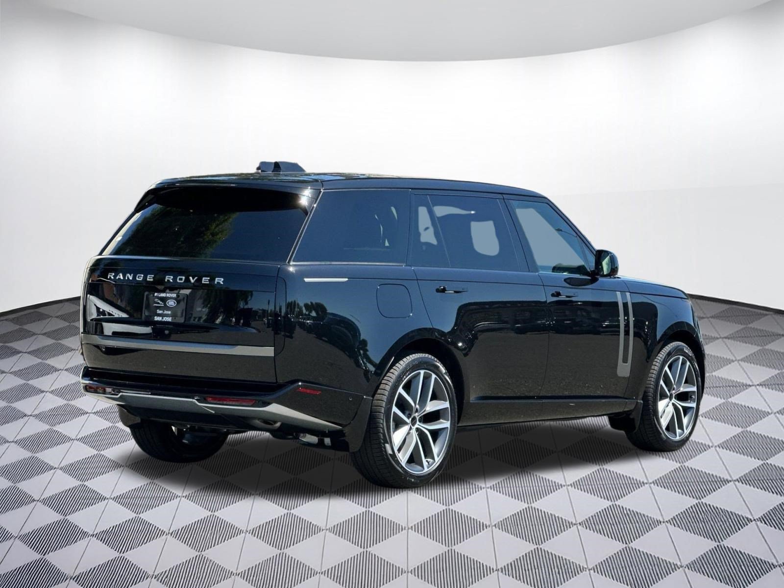 New 2026 Land Rover Range Rover Long Wheelbase SE AWD/4WD image 7