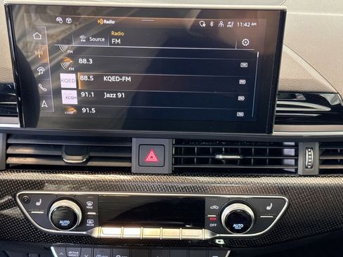 Used 2024 Audi S5 Premium Plus w/ Premium Plus Package AWD/4WD image 17