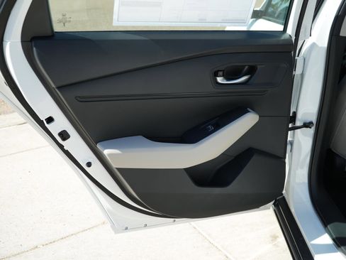 New 2025 Honda Accord SE image 18