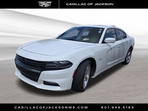 Used 2015 Dodge Charger R/T RWD image 8